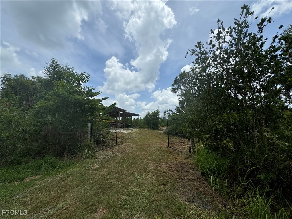 Island Ridge Rd Property Photo 6