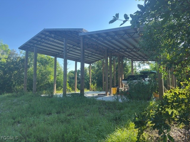 Island Ridge Rd Property Photo 8