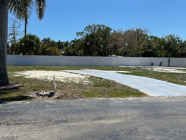77 Birch Blvd Property Photo 1
