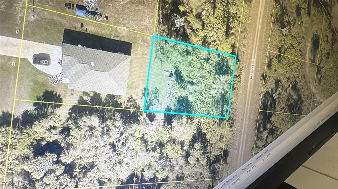 1935 Mary Lee St Property Photo 2
