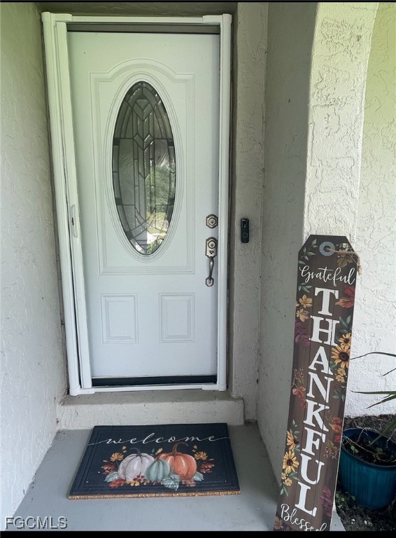 360 Hazel Cir Property Photo 5