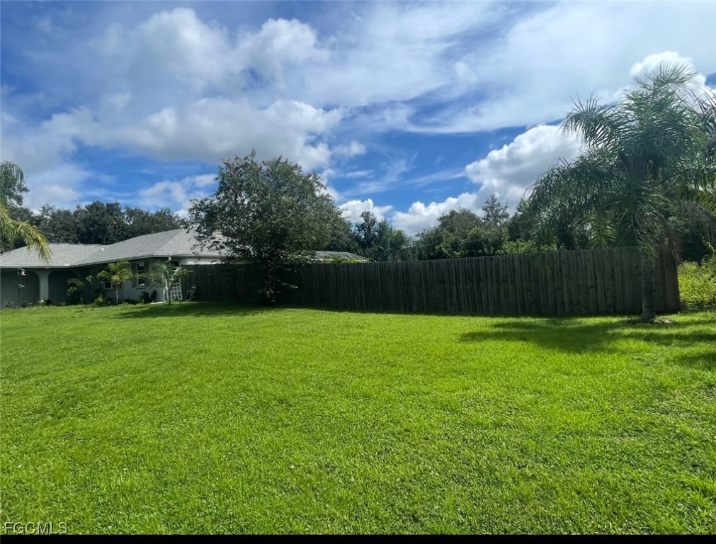 360 Hazel Cir Property Photo 6