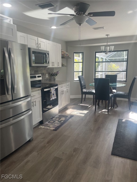 360 Hazel Cir Property Photo 13