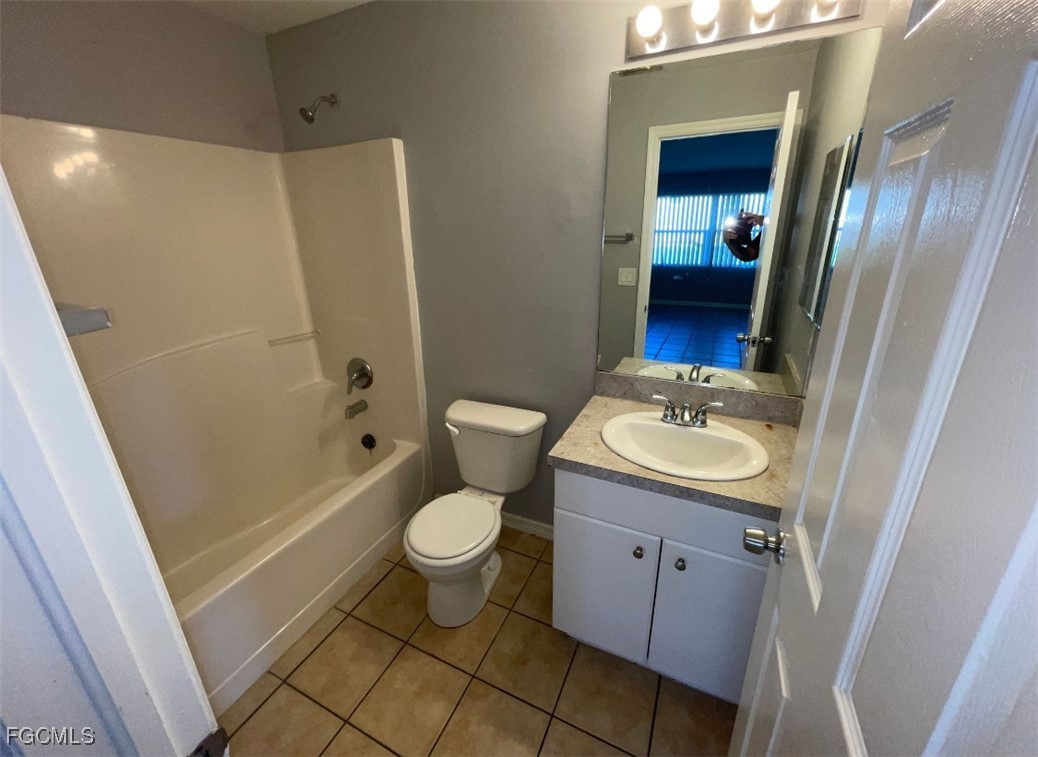 123 Meadow Rd Property Photo 9