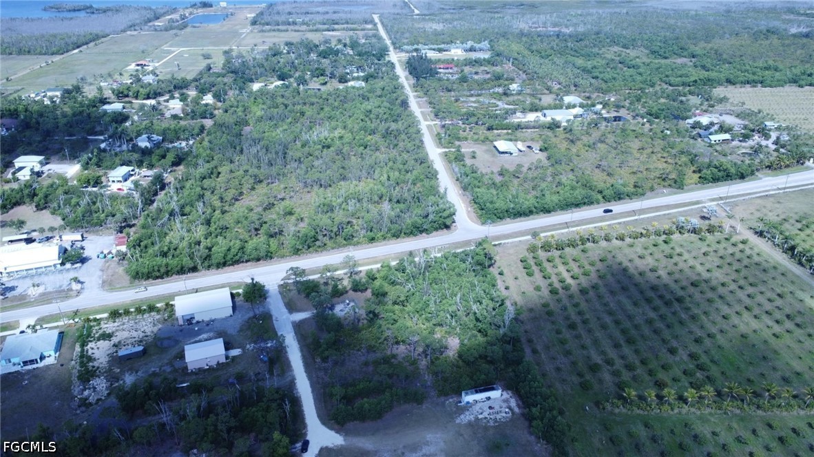 5032 Hill Haven Ct Property Photo 4