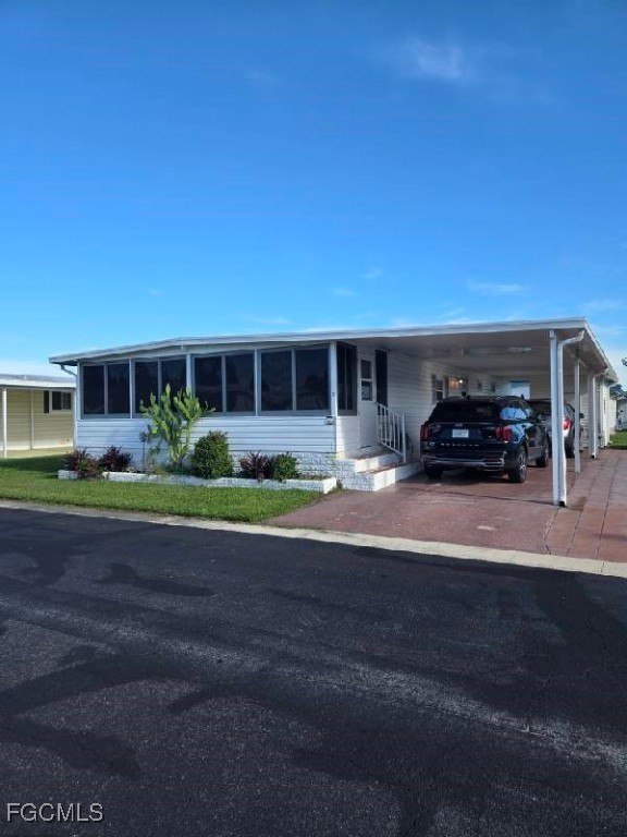 9 Elder ST Property Photo 1