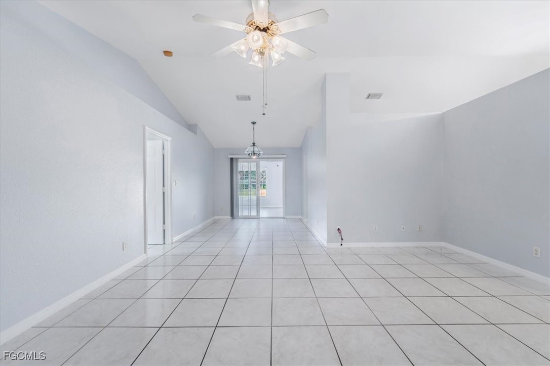 2831 White Blvd Property Photo 8