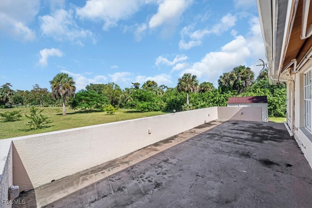 2831 White Blvd Property Photo 15