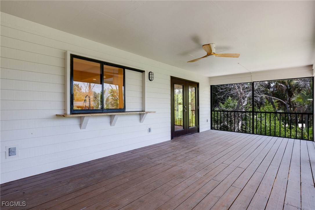 1345 Junonia St Property Photo 10