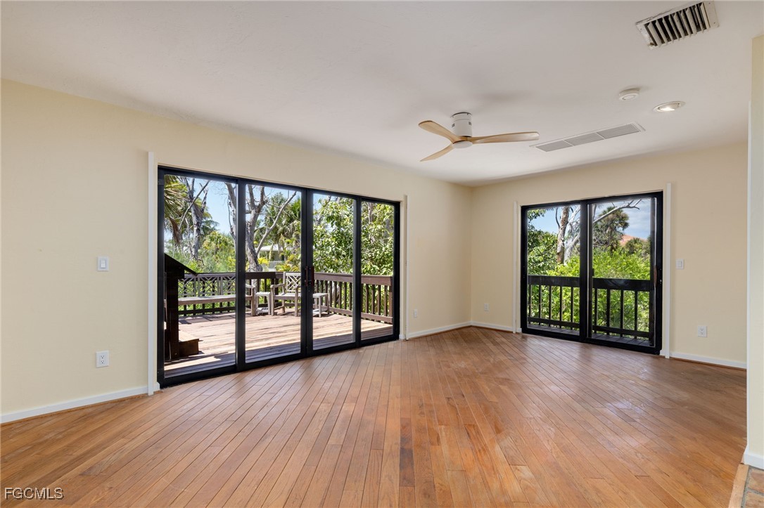 1345 Junonia St Property Photo 12