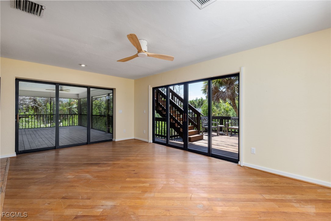 1345 Junonia St Property Photo 14