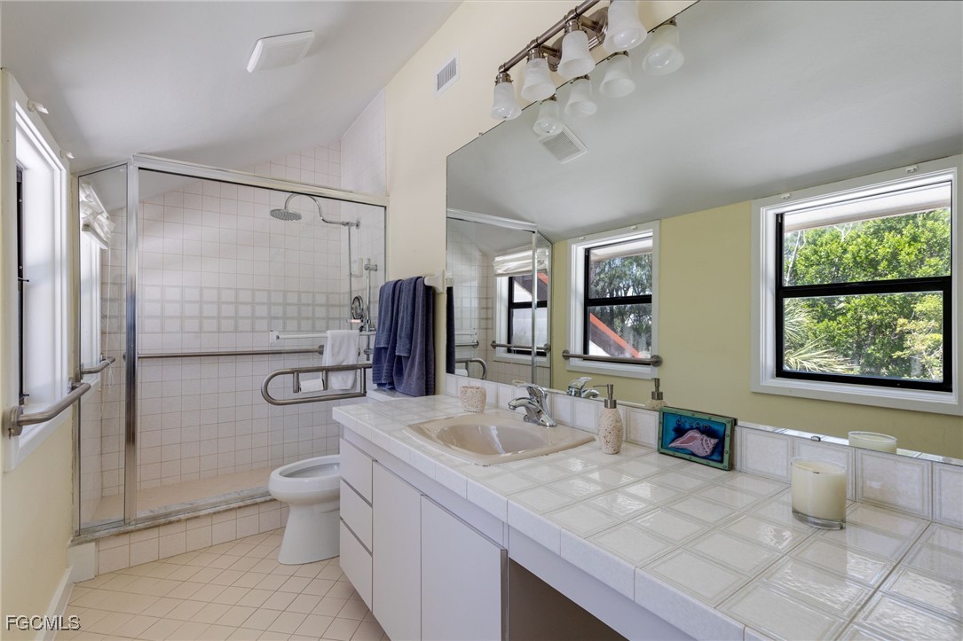 1345 Junonia St Property Photo 22