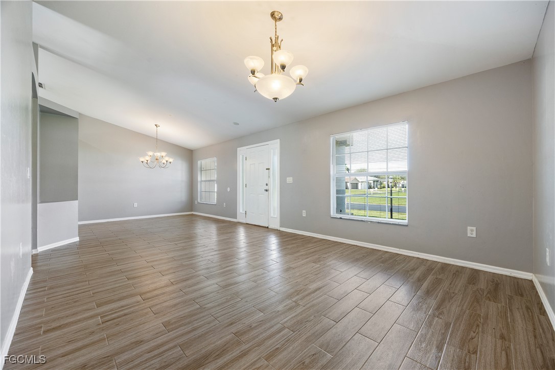 2720 Soaring Hawk Dr Property Photo 6