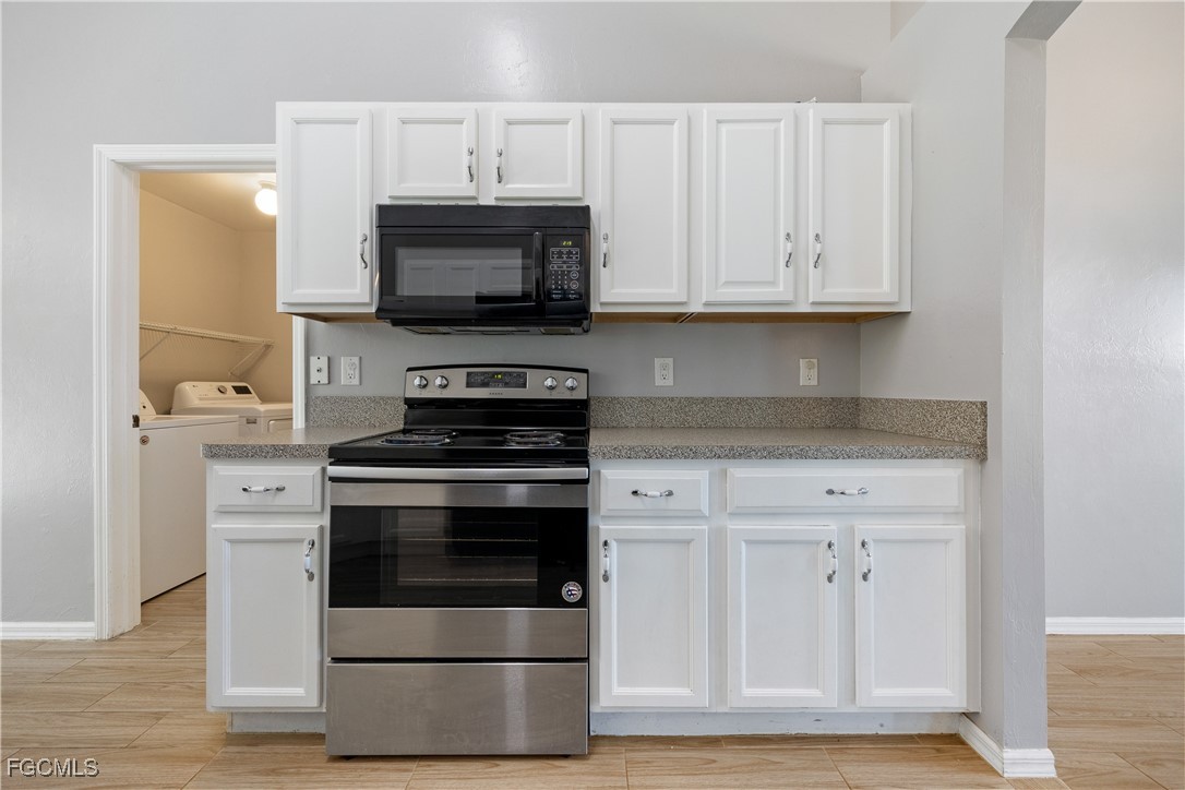 2720 Soaring Hawk Dr Property Photo 12