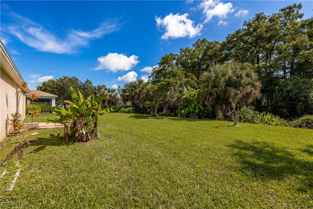 2720 Soaring Hawk Dr Property Photo 32