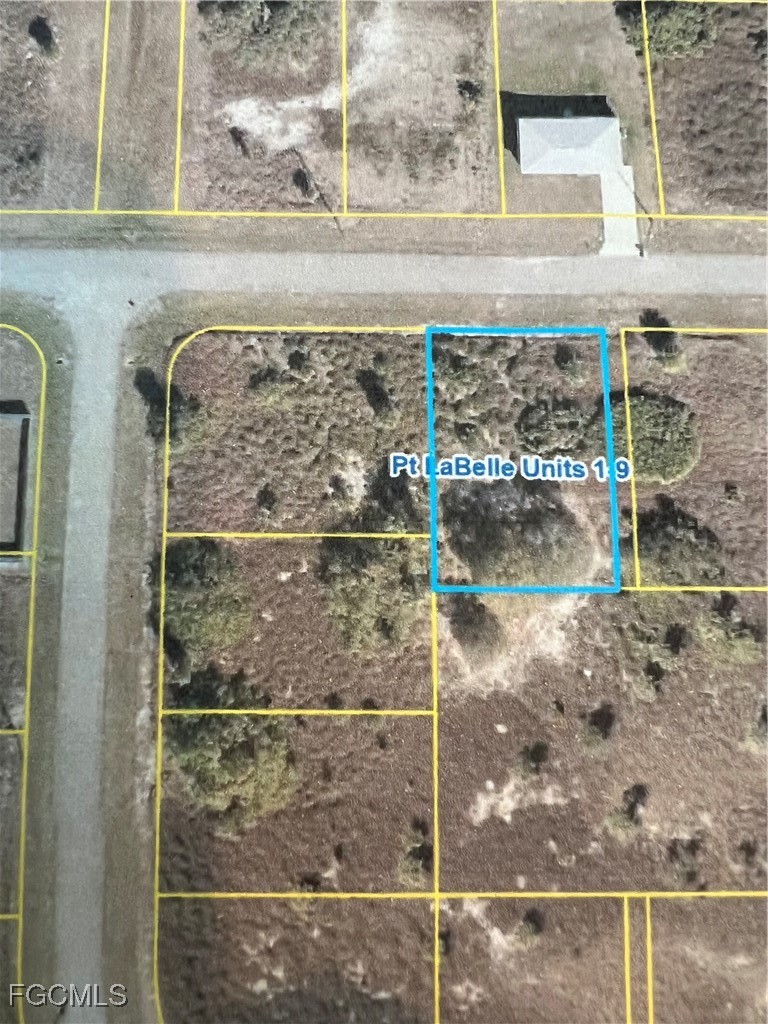 3018 Honeywood RD Property Photo 1