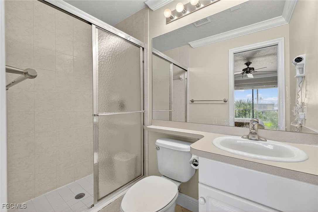 827 E Gulf Dr J7 Property Photo 16