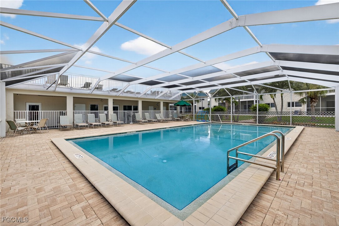 827 E Gulf Dr J7 Property Photo 22