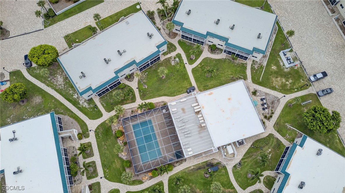 827 E Gulf Dr J7 Property Photo 29