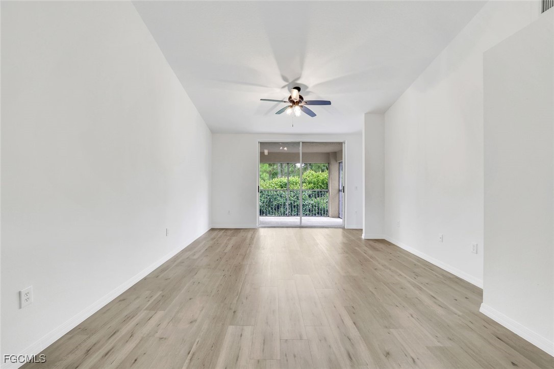 6635 Huntington Lakes Cir 202 Property Photo 3