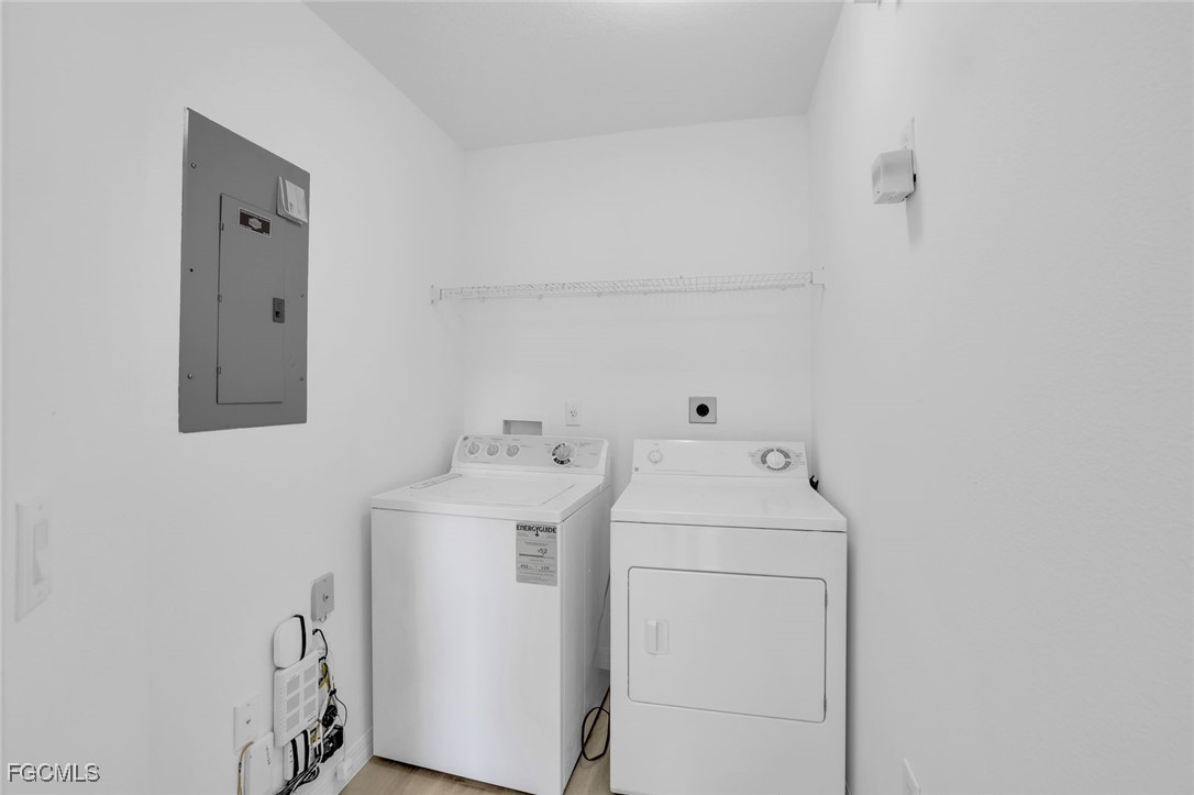 6635 Huntington Lakes Cir 202 Property Photo 19