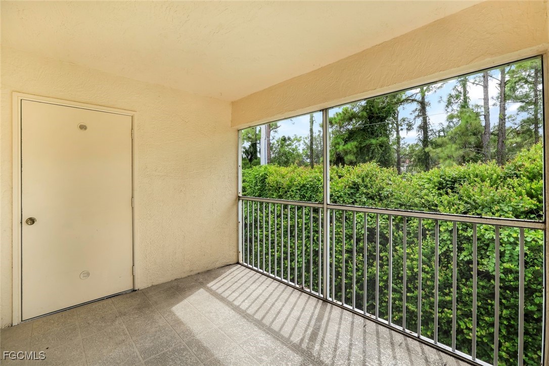 6635 Huntington Lakes Cir 202 Property Photo 21