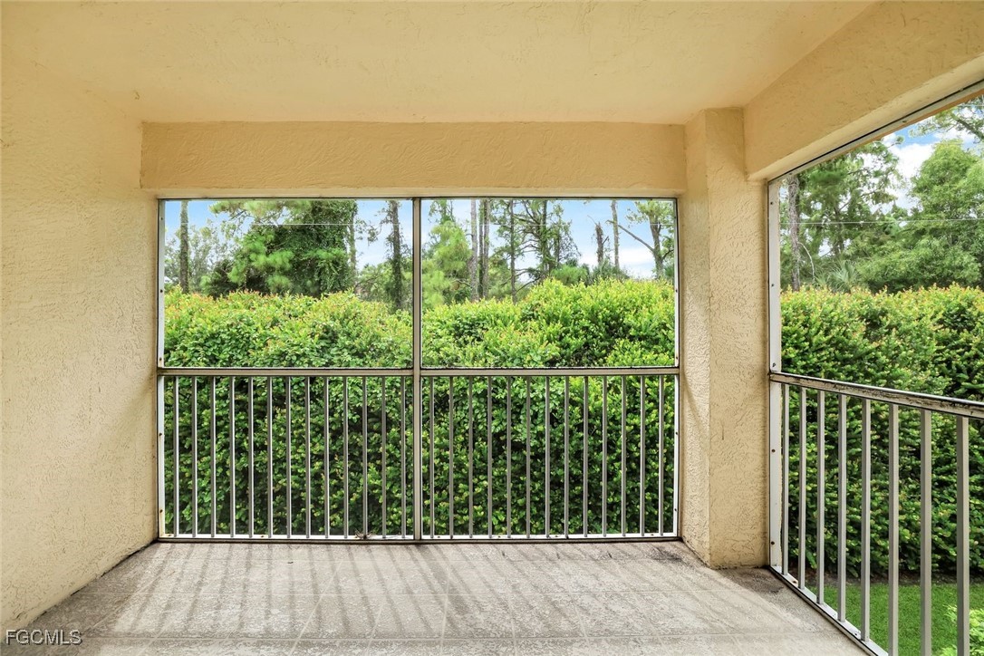6635 Huntington Lakes Cir 202 Property Photo 24