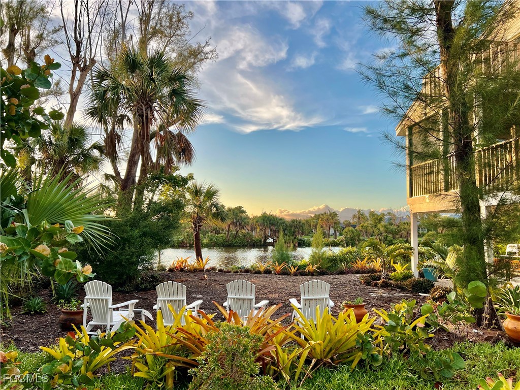 1390 Middle Gulf Dr E Property Photo 3