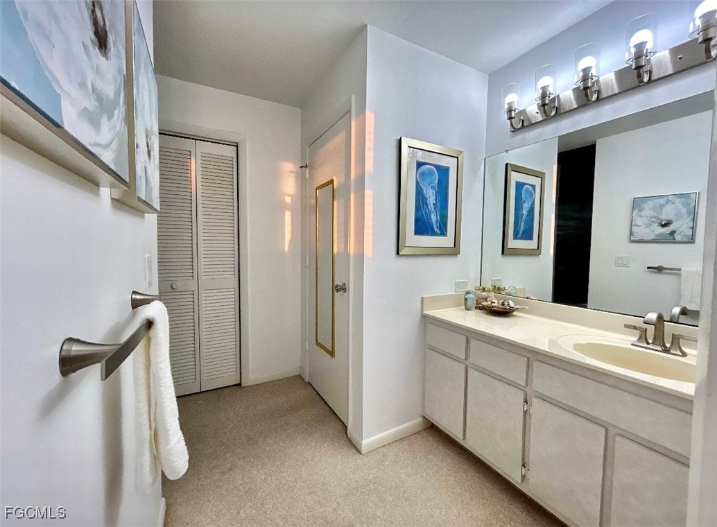 1390 Middle Gulf Dr E Property Photo 22