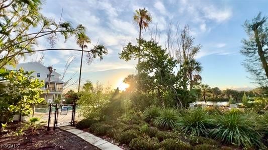 1390 Middle Gulf Dr E Property Photo 37