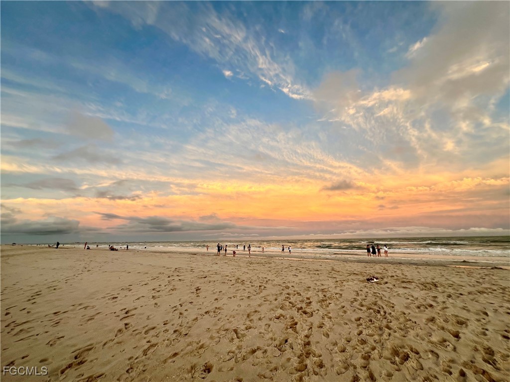 1390 Middle Gulf Dr E Property Photo 42