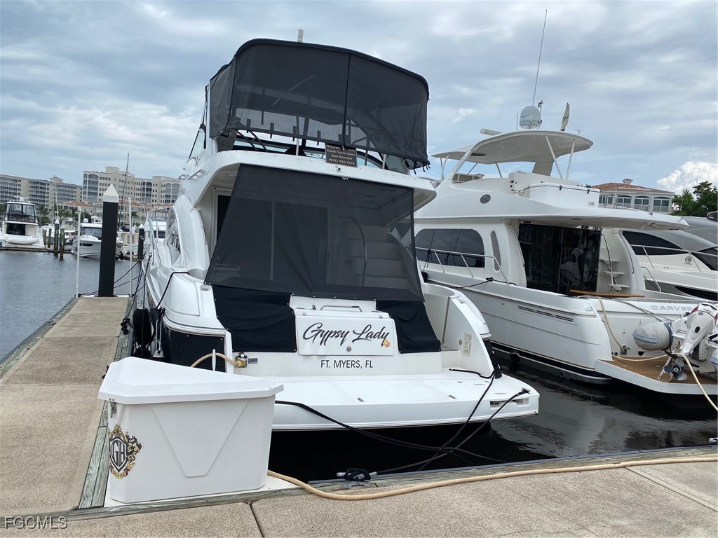 50' Boat Slip E-14 Gulf Harbour Marina Property Photo 8