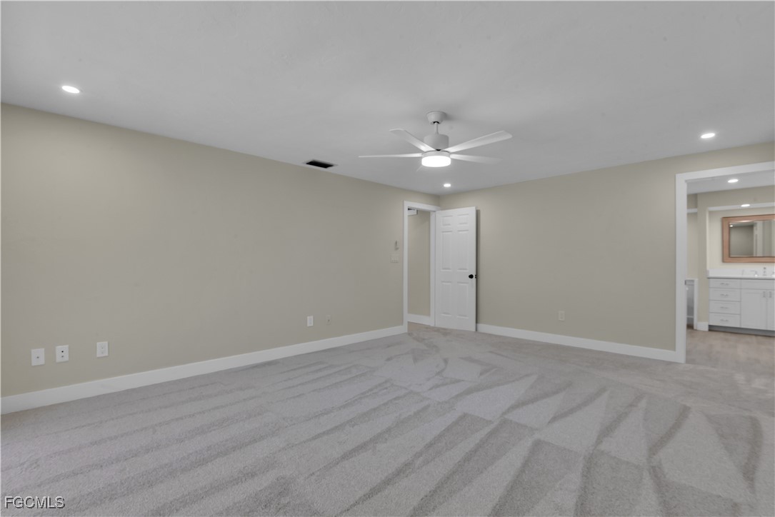 491 Cypress Way E Property Photo 23