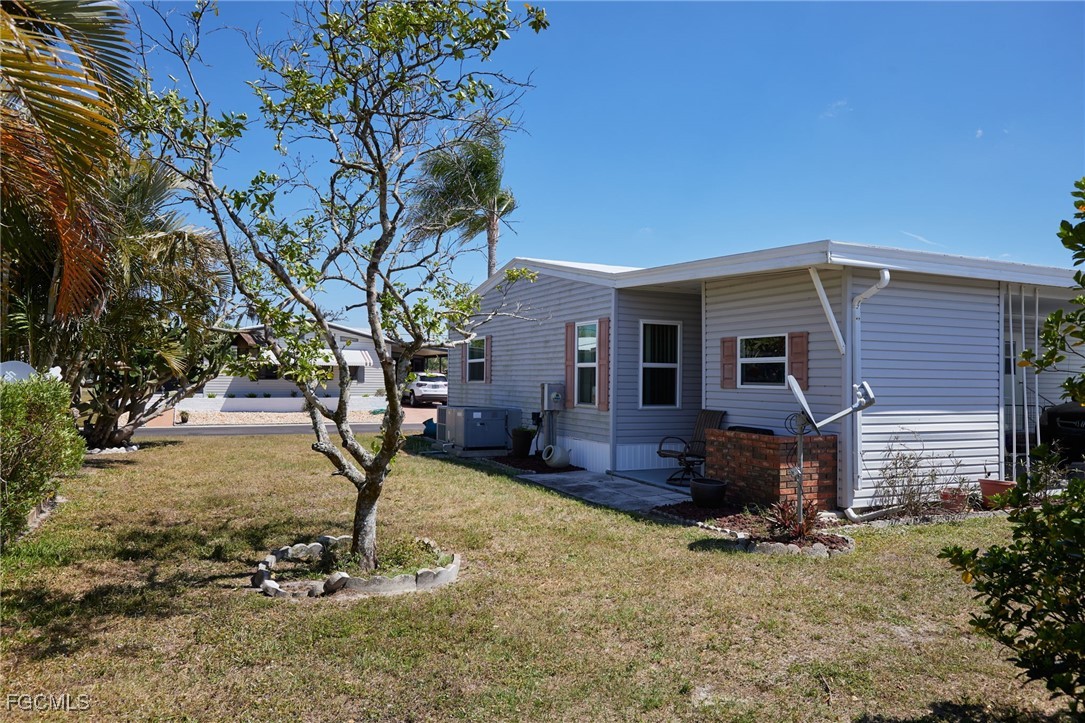 15 Ilex St Property Photo 23