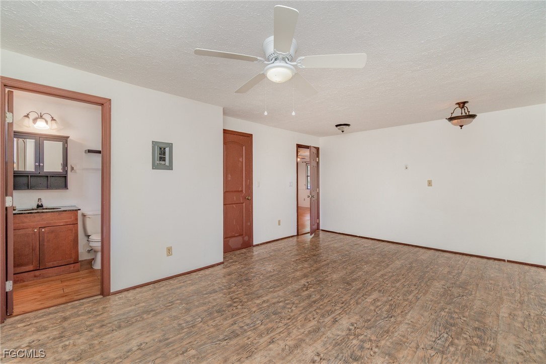 2729 Broadway Property Photo 34