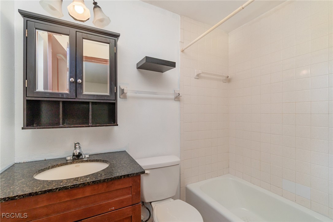 2729 Broadway Property Photo 36