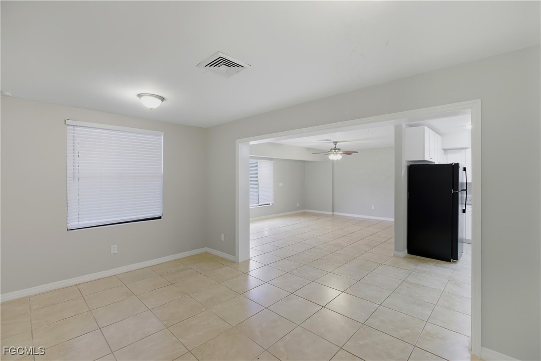 728 Tower Dr Property Photo 9