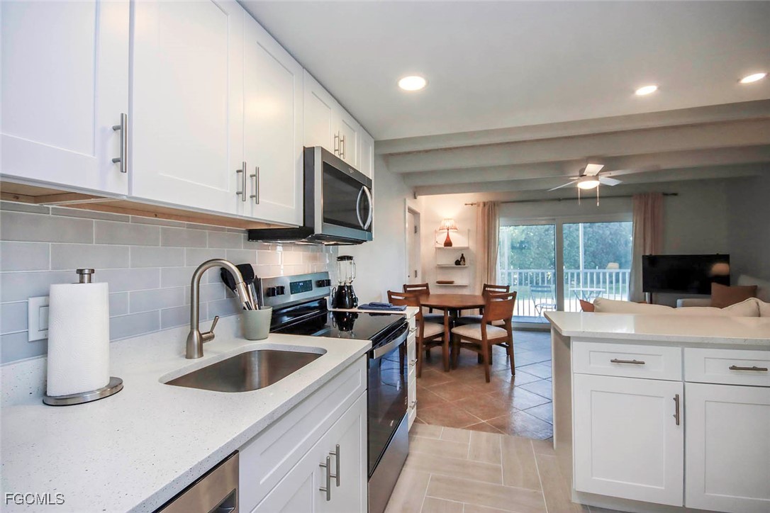 429 E Gulf Dr C54 Property Photo 4