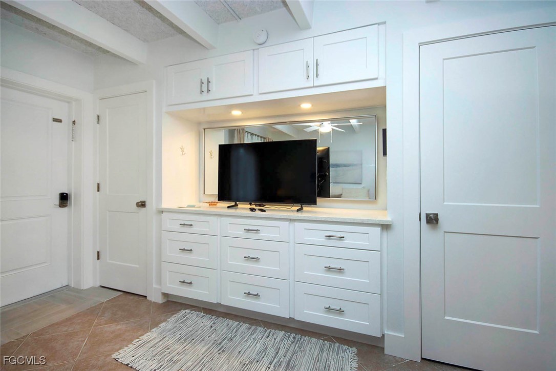 429 E Gulf Dr C54 Property Photo 14