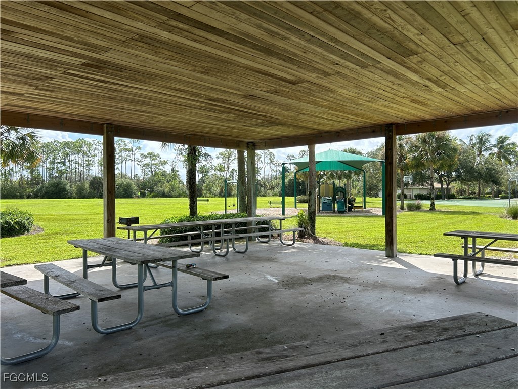 2571 Laurentina Ln Property Photo 46