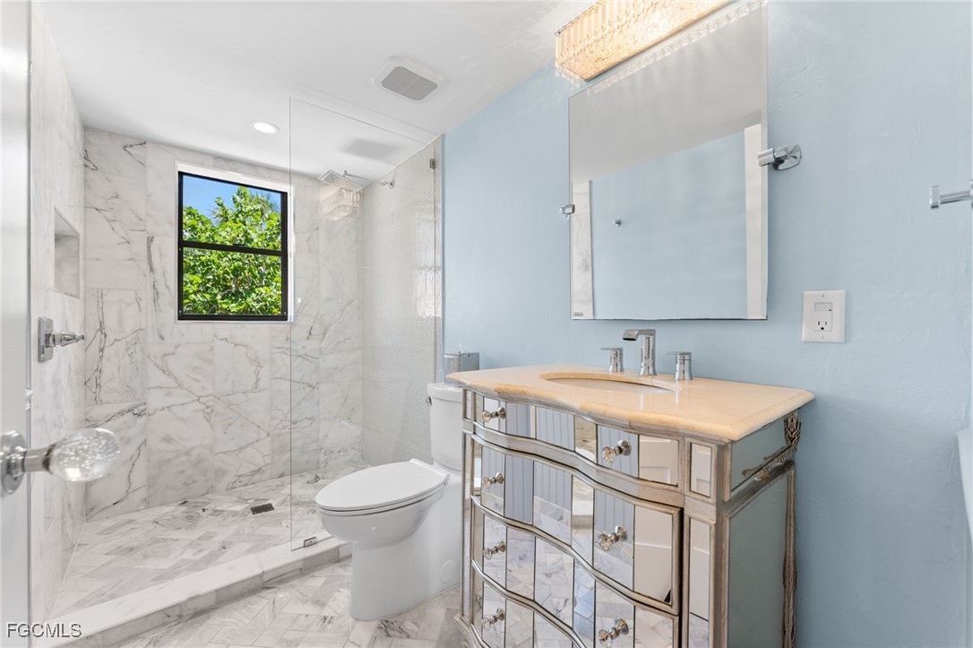 419 Lighthouse Way Property Photo 19