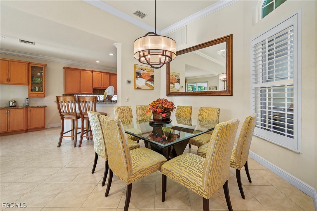 8847 Largo Mar Dr Property Photo 12