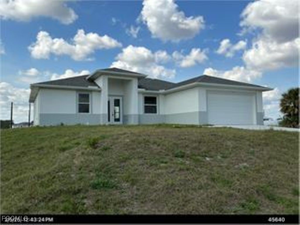 915 Marconi LOOP Property Photo 1