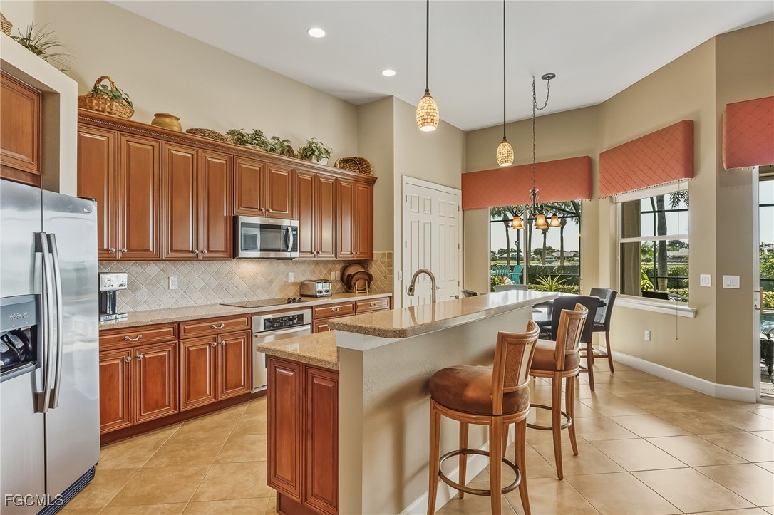 5675 Whispering Willow Way Property Photo 8