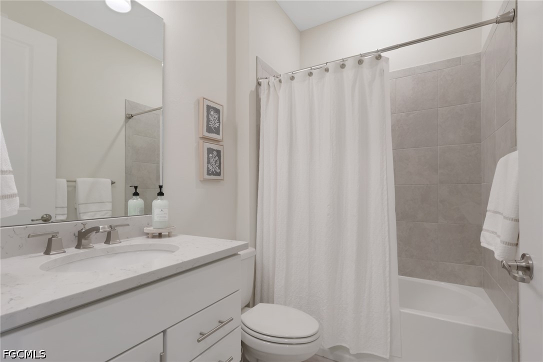 3425 Hampton Blvd Property Photo 12