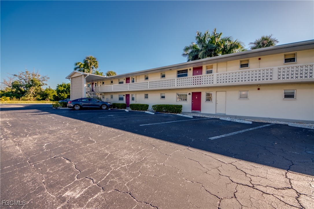 1003 Tropic Ter Property Photo 1