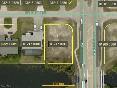 802 SW 31st TER Property Photo 1