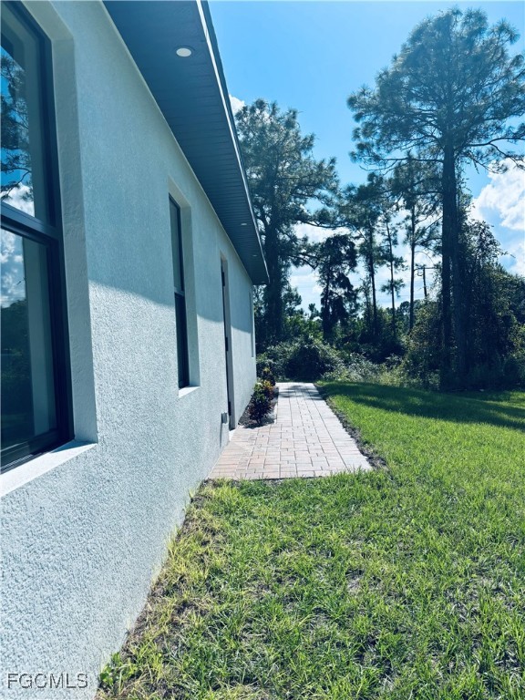 582 Eisenhower Blvd Property Photo 30