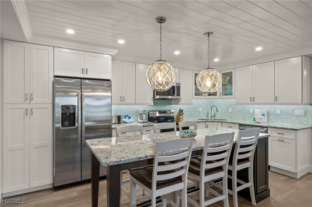 845 E Gulf DR 1641 Property Photo 1