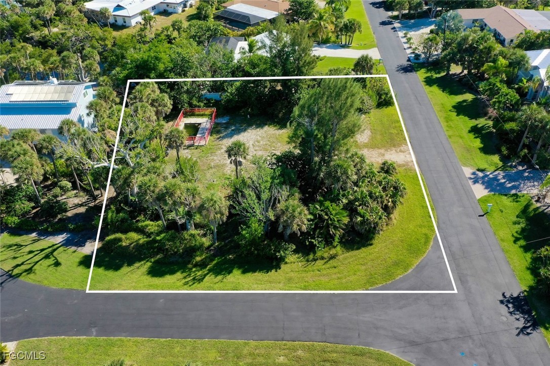 1653 Bunting Ln Property Photo 10